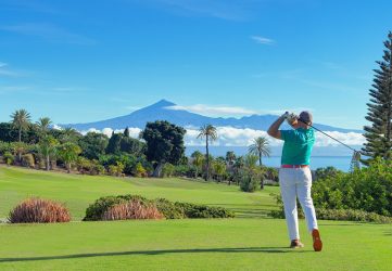 Stunning views of mt Teide from Tecina Golf, La Gomera